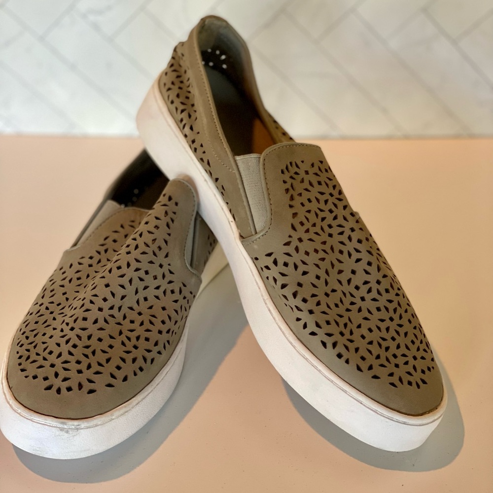 Cozy Vionic Loafer
